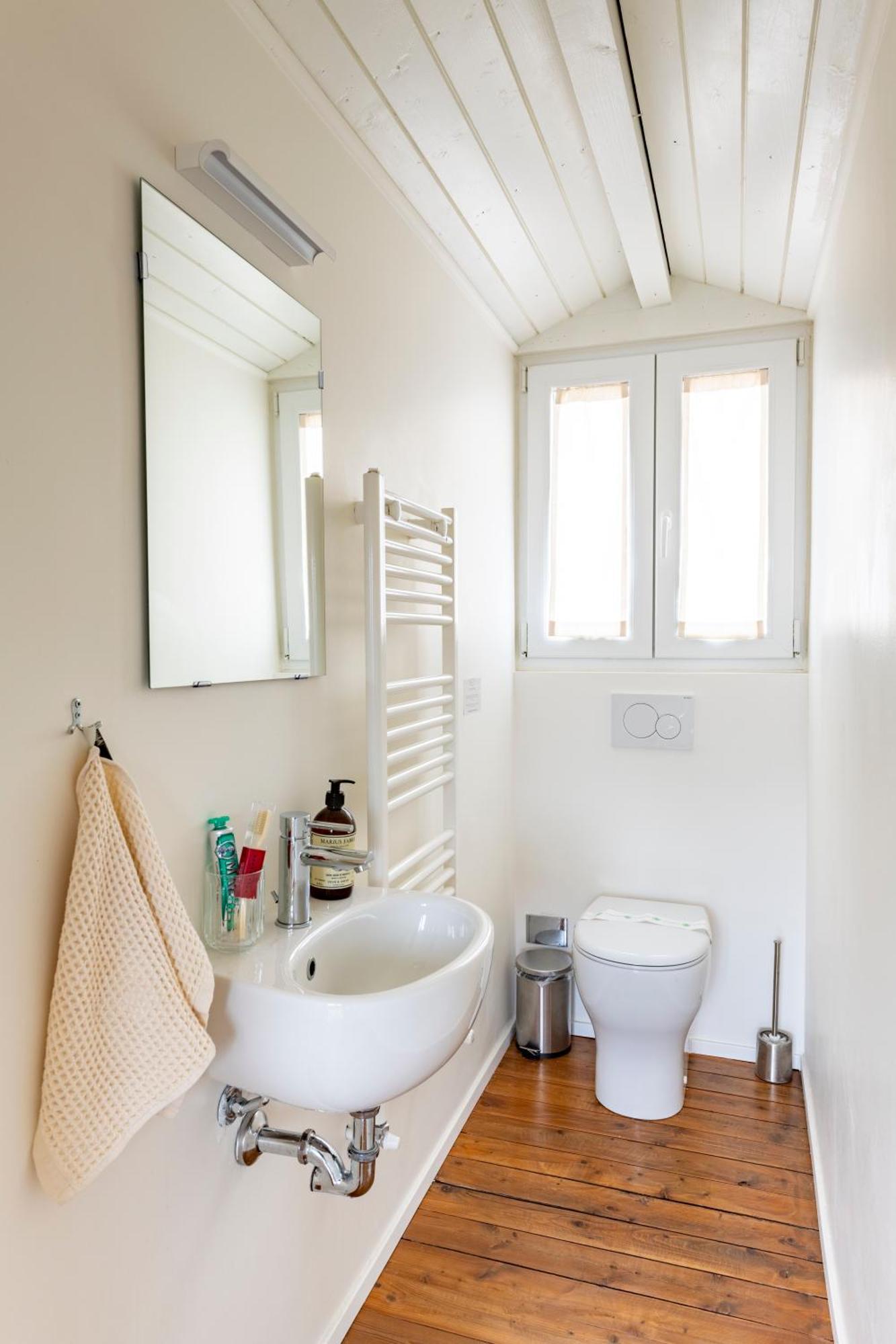 Large & Comfy - A Few Steps From The Duomo Apartment